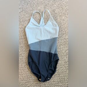 Eleve leotard